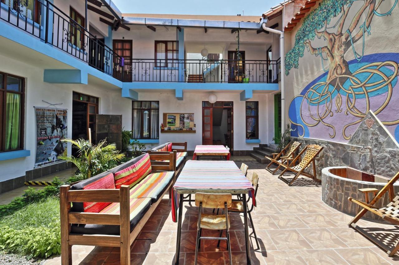 The Celtic Cross Hotel Sucre Exterior foto